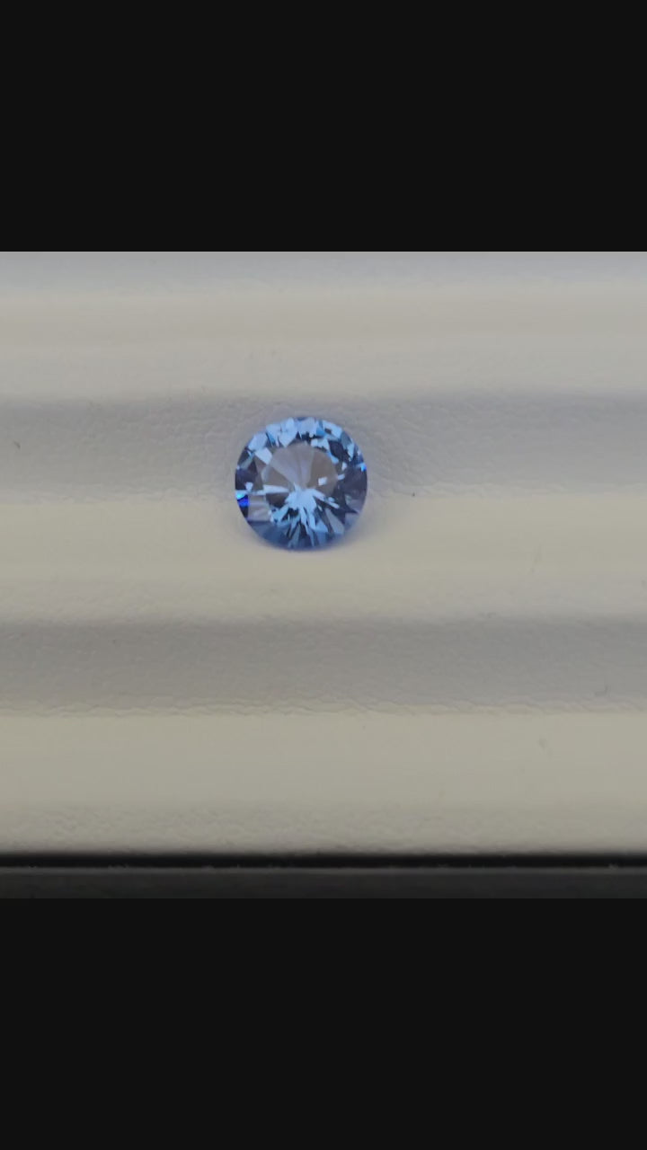 Light Blue Round Brilliant Lab Sapphire 7.39mm x 7.34mm