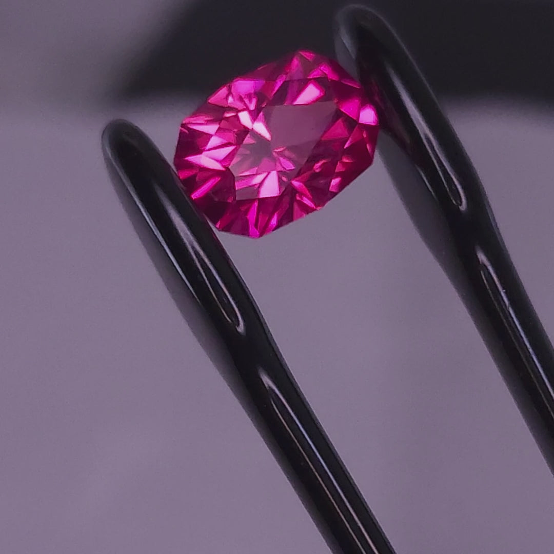 RED OVAL  LAB SAPPHIRE 7.45mm x10 mm