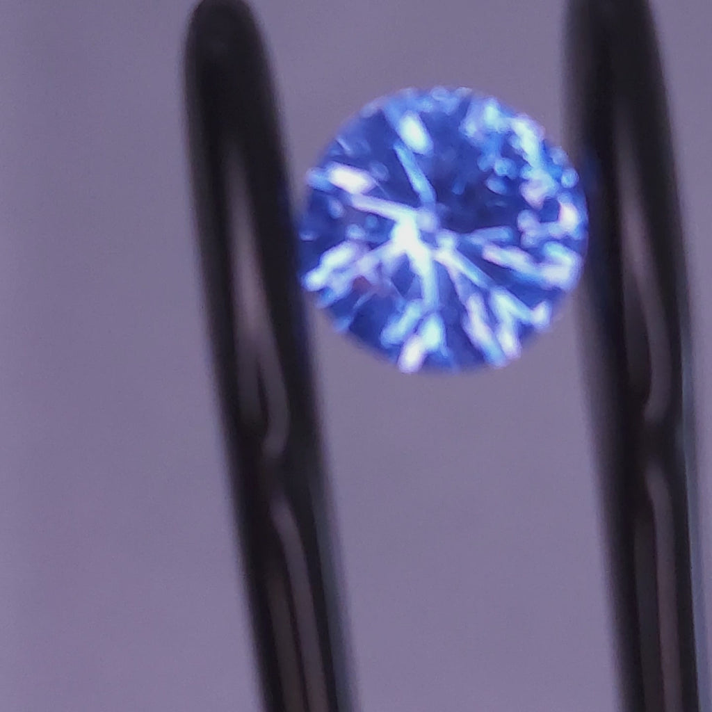Light Blue Round Brilliant Lab Sapphire 7.39mm x 7.34mm