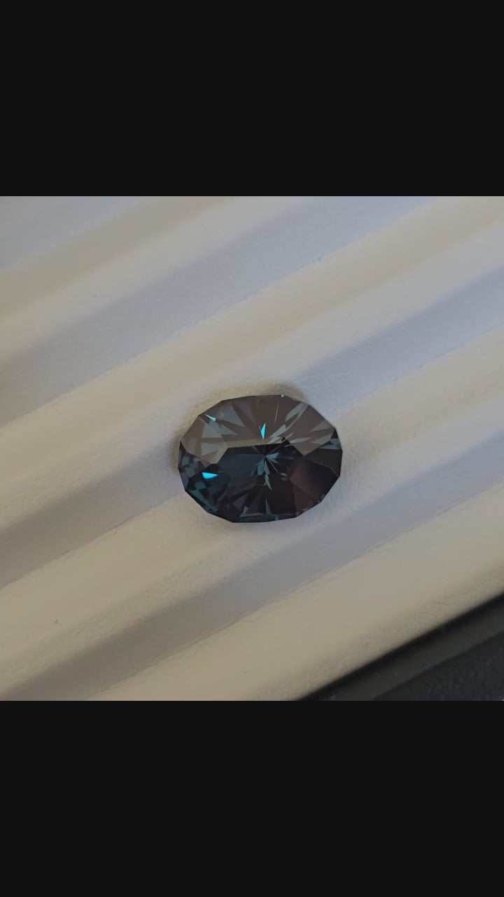 Teal lab Spinel Oval cut 10.58mm x 13.77mm