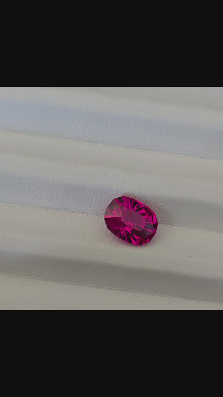 Red Lab Sapphire Lassitude Design 9.12mm x 7.04mm